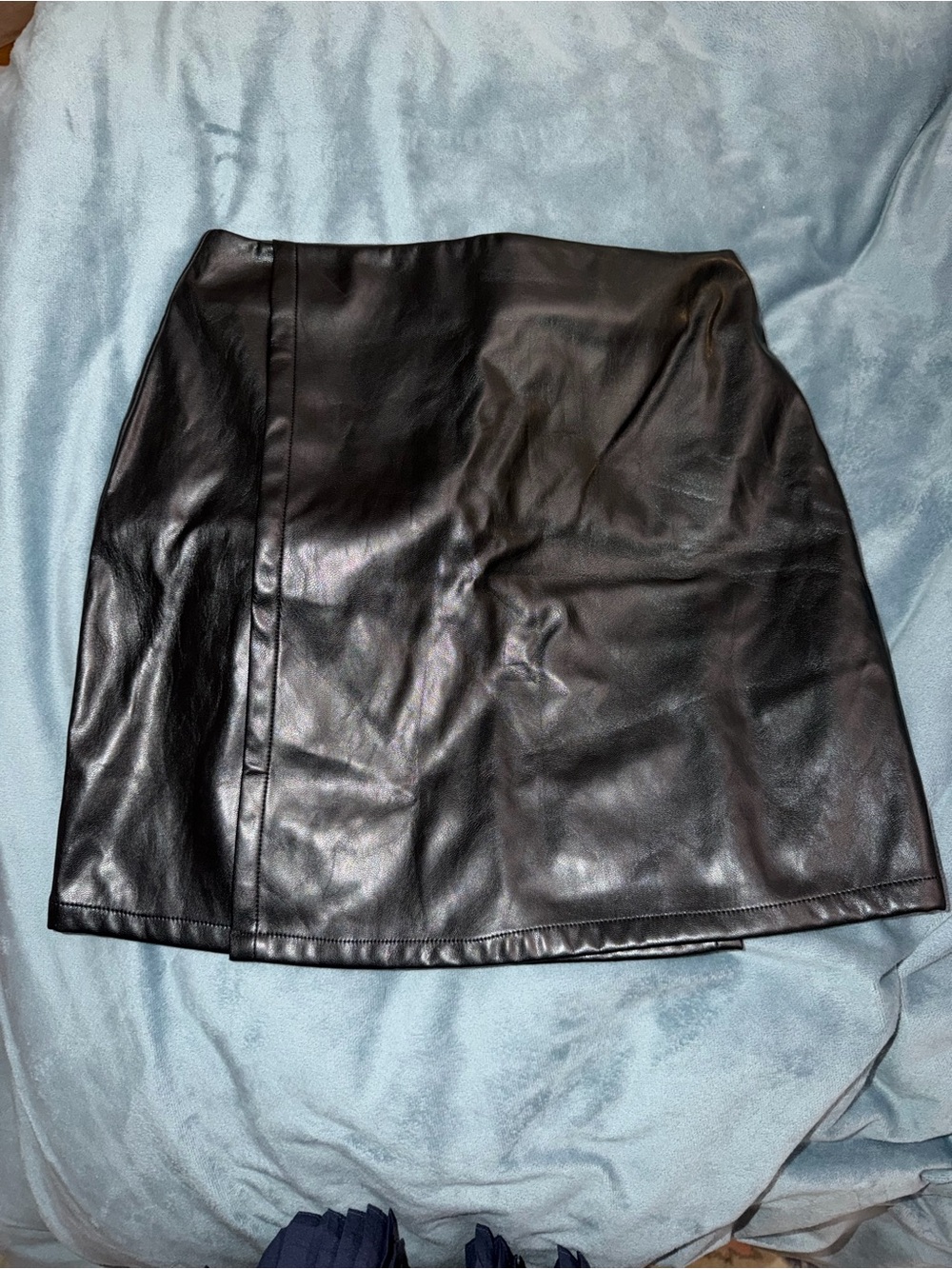 Lulus Black Faux Leather Mini Skirt Size XS